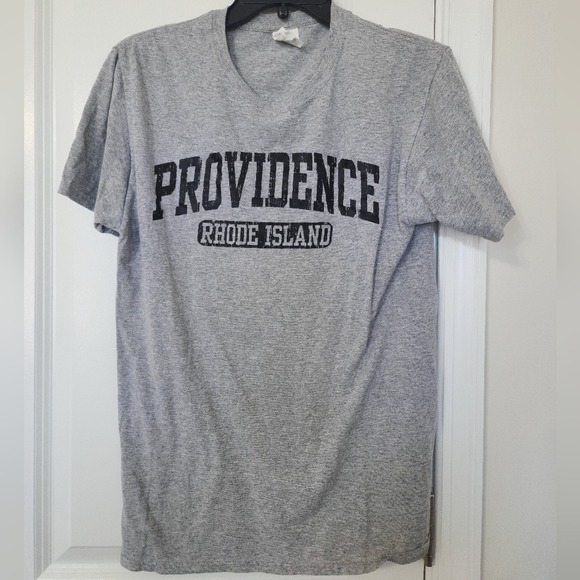 sz S Providence Rhode Island T Shirt Gray RI Graphic Tee - Picture 1 of 6